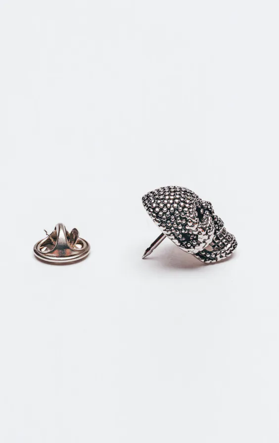 Skull Lapel Badge - photo 1