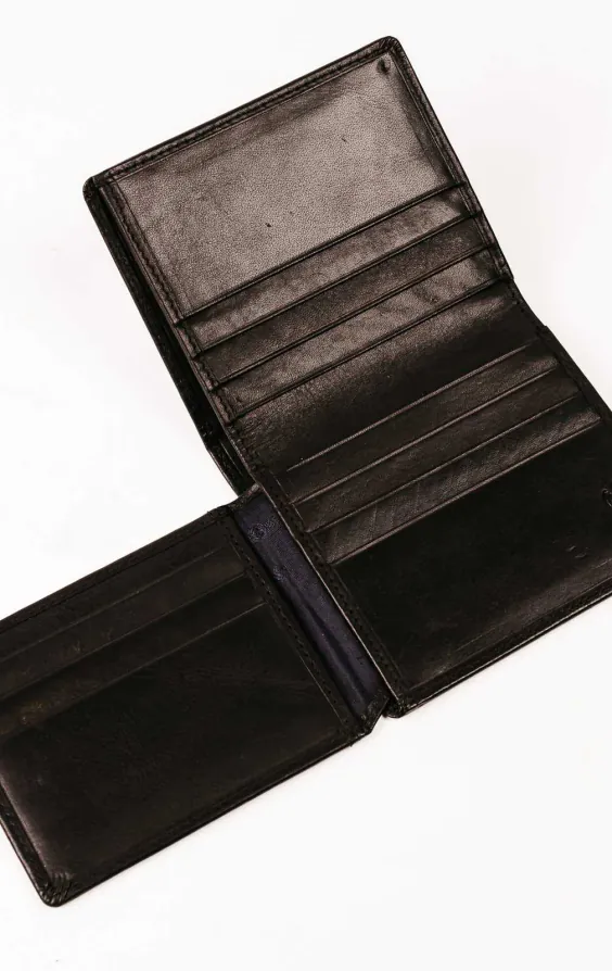 Black Leather RFID Wallet / Credit Card Holder - photo 3 Black Leather RFID Wallet / Credit Card Holder - photo 3