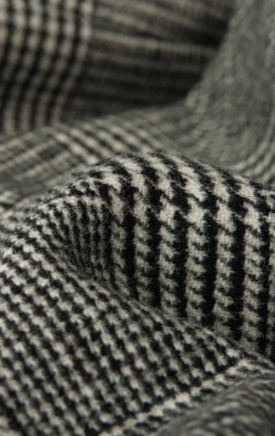 Black and Cream Prince of Wales Check Tweed Jacket - photo 6 Black and Cream Prince of Wales Check Tweed Jacket - photo 6