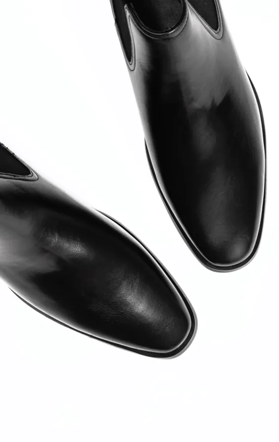 Black Chelsea Boots - photo 1 Black Chelsea Boots - photo 1