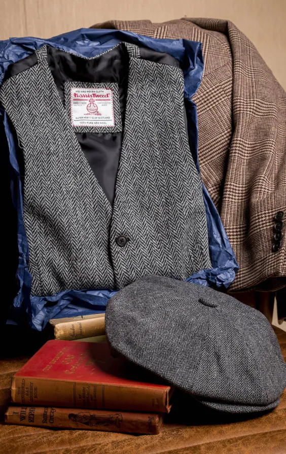 Gray Tweed Heritage Set Gray Tweed Heritage Set