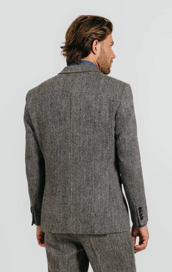 Harris Tweed of Scotland Grey Herringbone Tweed Jacket | Dobell