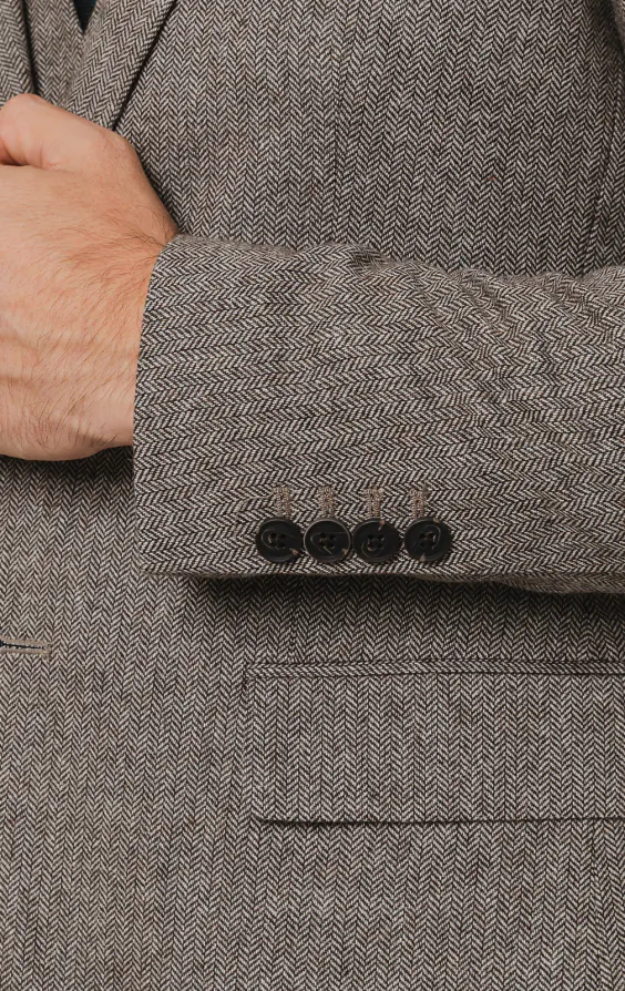 Brown Herringbone Tweed 3 Piece Suit - photo 1 Brown Herringbone Tweed 3 Piece Suit - photo 1