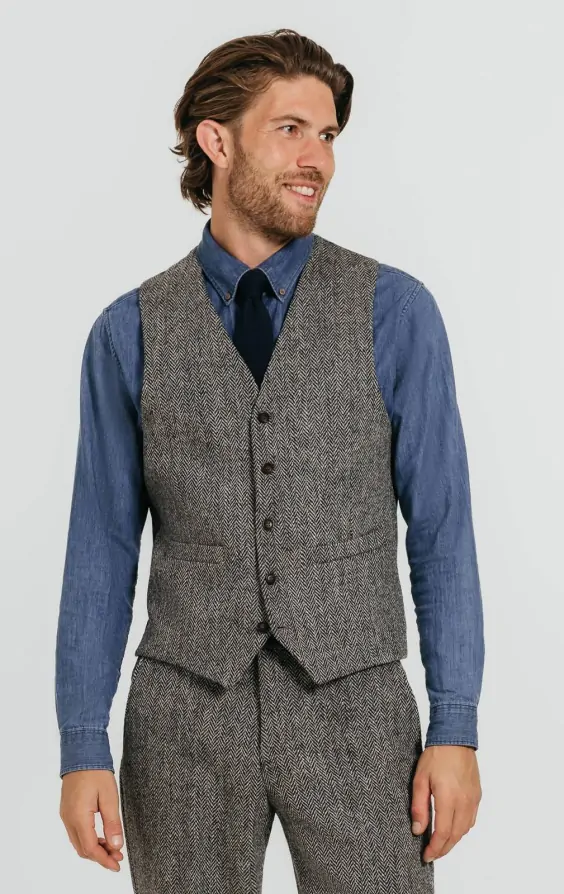 Harris Tweed of Scotland Grey Herringbone Tweed Jacket | Dobell