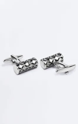 Silver Colored Diamond Pattern Bar Cufflinks