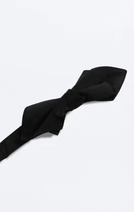 Black Wing Tip Skinny Bow Tie