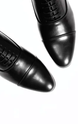 Black Plain Oxford Toecap Shoes